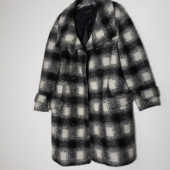 SOLD***Banana Republic Double Breasted Wool Coat - Picture 11 of 16